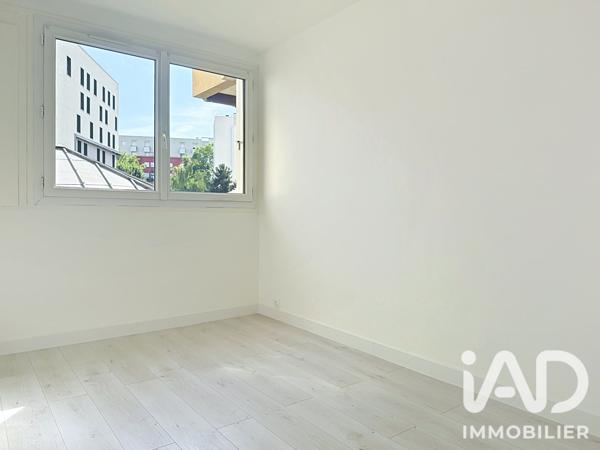 Appartement à vendre 3 pièces 69 m² Les Lilas