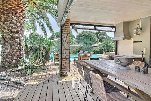 Sainte-Marie-de-Ré, Maison 8 Chambres -  284 m² à vendre