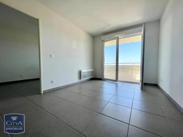 Appartement à louer 2 pièces 38.95m² Béziers (34500)