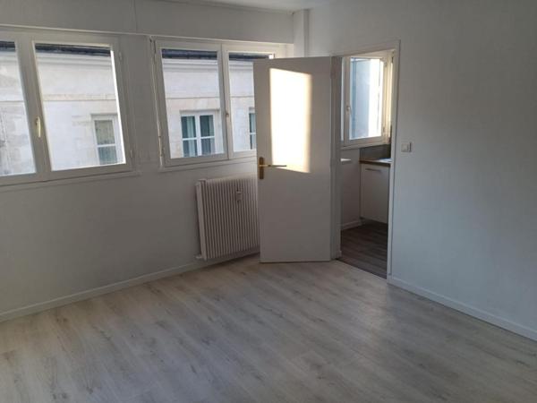 EXCLUSIVITE A VENDRE 45000 Orleans Appartement 2 pièces 37 M² ascenseur / parking