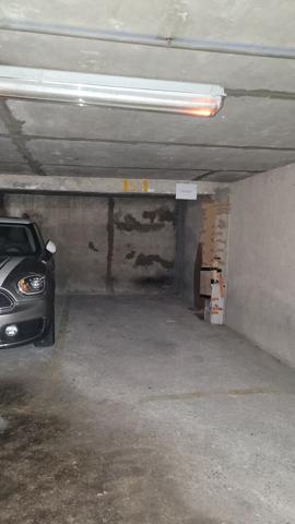 Lot de 4 places de parking // INVESTISSEMENT LOCATIF // 75012