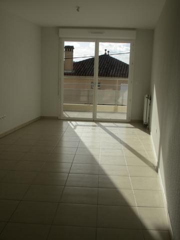LOCATION T2 - QUARTIER JONQUIERES