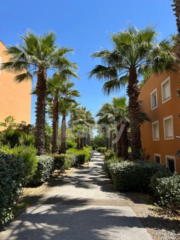 Appartement t3 avec loggia - garage et cave - piscines et tennis