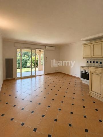 Appartement t3 avec loggia - garage et cave - piscines et tennis