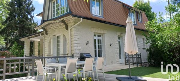 Maison à vendre 5 pièces 260 m² Le Vésinet