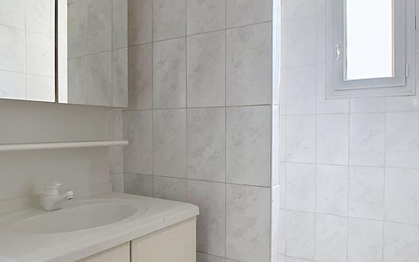 Maison à vendre    6 pièces • 144,57 m2 Issy-les-Moulineaux