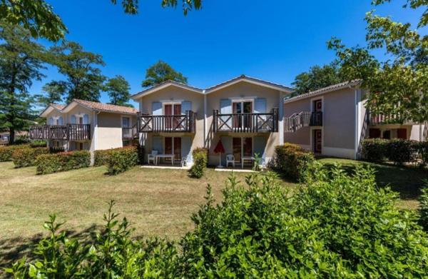 INVESTISSEMENT LOCATIF – Barbaste – Résidence Tourisme Le Domaine du Golf d’Albret – 5.57% de rentabilité