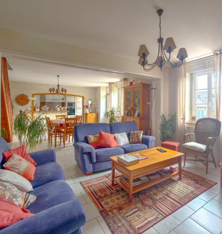 Maison 8 pièces - 174 m² Exclusivité efficity