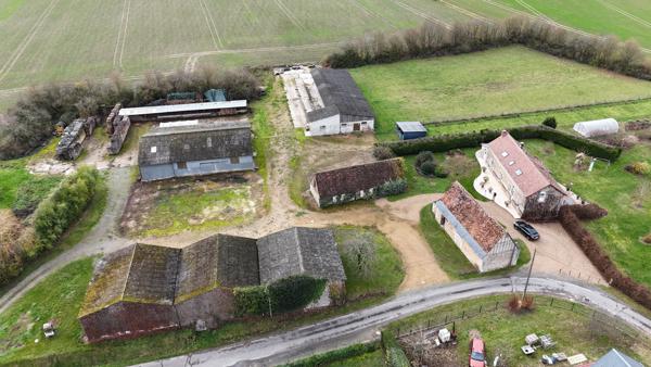 Maison 8 pièces - 174 m² Exclusivité efficity