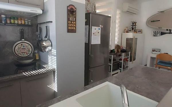 Appartement à louer    1 pièce •  Istres