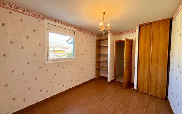 Maison à vendre    3 pièces • 76 m2 Mérignac