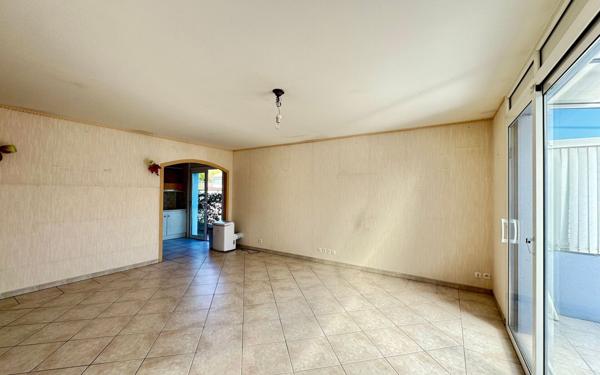 Maison à vendre    3 pièces • 76 m2 Mérignac