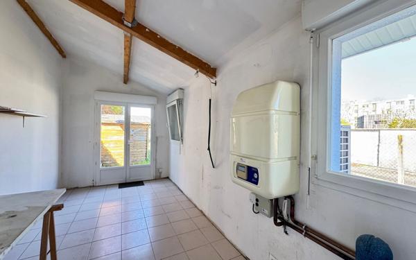 Maison à vendre    3 pièces • 76 m2 Mérignac
