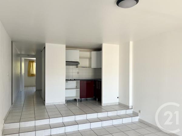 Appartement T2 à vendre  2 pièces - 51,28 m 2   ST PIERRE D OLERON  - 17