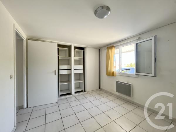 Appartement T2 à vendre  2 pièces - 51,28 m 2   ST PIERRE D OLERON  - 17