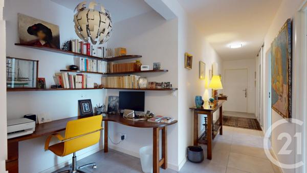 Appartement F4 à vendre  4 pièces - 102 m 2   BAYONNE  - 64