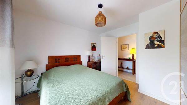 Appartement F4 à vendre  4 pièces - 102 m 2   BAYONNE  - 64