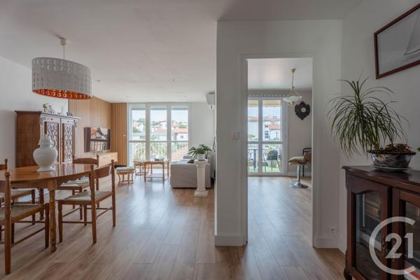 Appartement F4 à vendre  4 pièces - 102 m 2   BAYONNE  - 64
