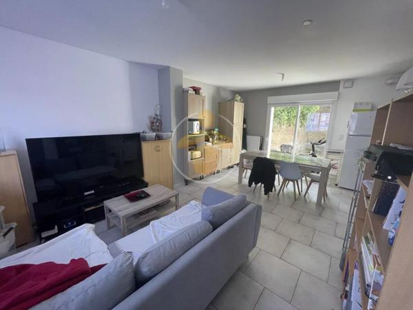 Vente                                                      Maison
                        
                     4 pièces                      78 m2                     à La Fère