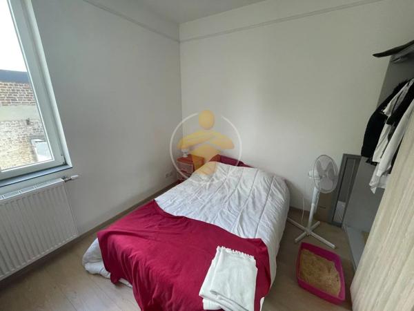 Vente                                                      Maison
                        
                     4 pièces                      78 m2                     à La Fère