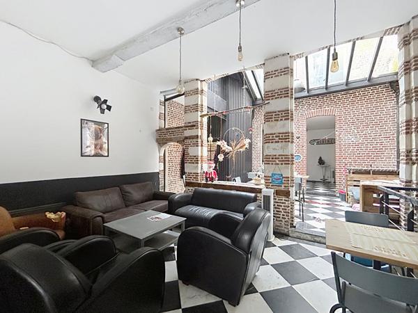 59000 LILLE Local commercial avec cave -100 m2