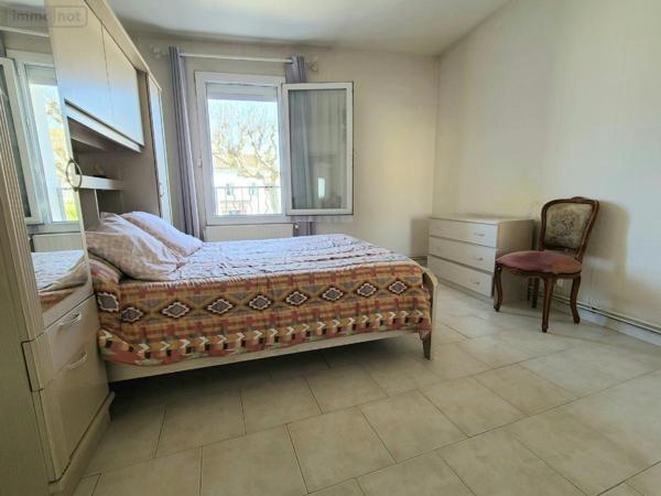 Maison à vendre à Lapalud dans le Vaucluse (84840), ref : 26060-823