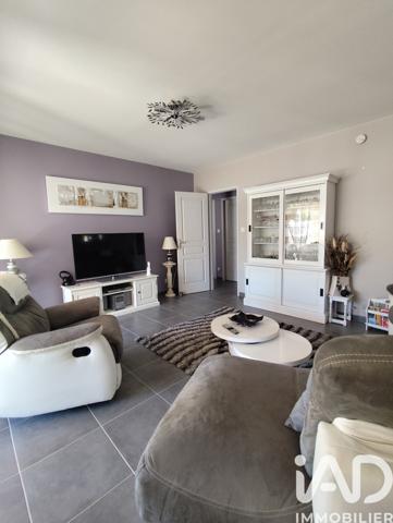 Maison à vendre 6 pièces 130 m² Aujargues