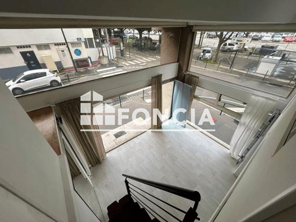 Location Local commercial 2 pièces 52.4 m² - 10 rue Deurbroucq Nantes 44000