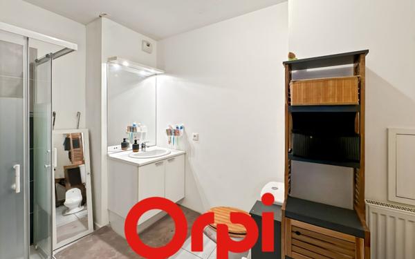 Appartement à vendre    2 pièces • 43 m2 Cuers