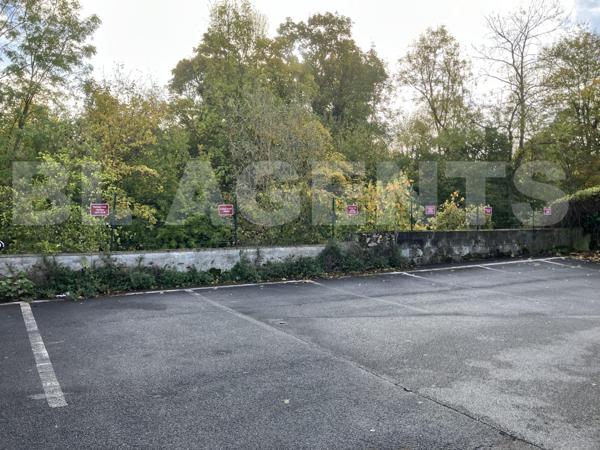 FONDS DE COMMERCE A VENDRE