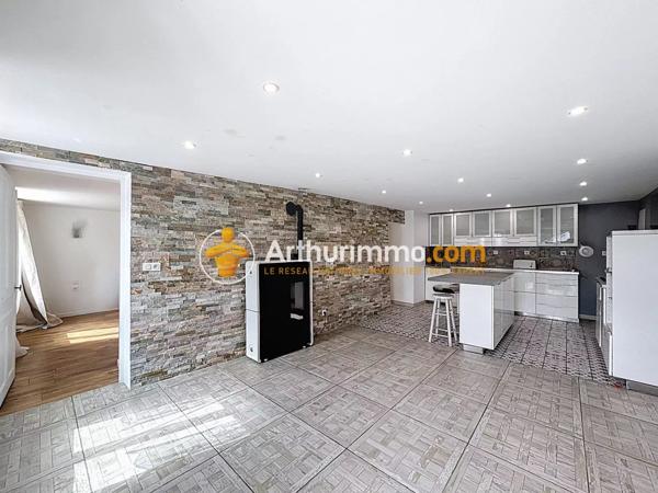 Vente Maison 5 pièces 147 m2 à Ruy-Montceau