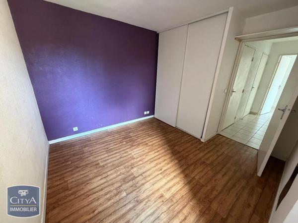 Appartement à louer 2 pièces 49.09m² Bellerive-sur-Allier (03700)