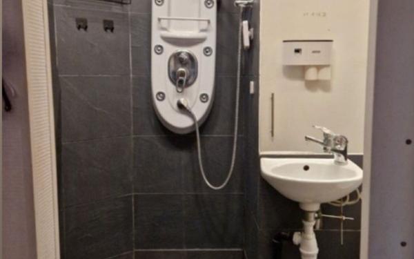 Appartement à vendre    2 pièces • 5,51 m2 Paris 9