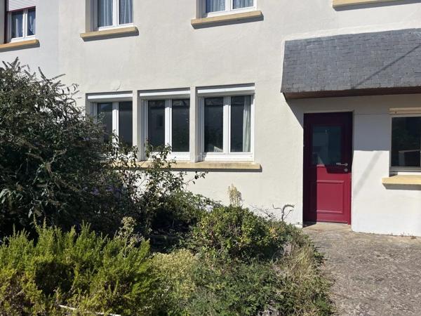 Vente                                                      Maison
                        
                     6 pièces                      105 m2                     à Auray