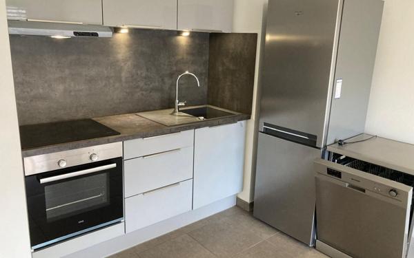 Appartement à louer    2 pièces • 47 m2 Chens-sur-Léman