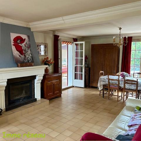 Maison à LA FERTE GAUCHER (77320)