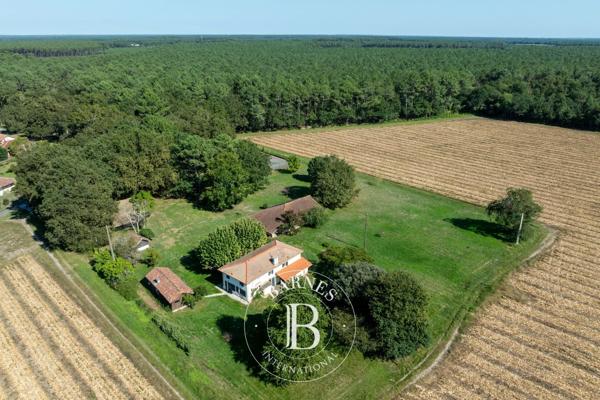 Soustons, Maison 8 Chambres -  207 m² à vendre