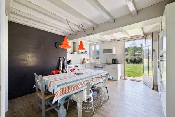 Soustons, Maison 8 Chambres -  207 m² à vendre
