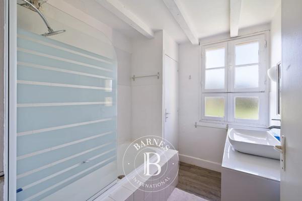 Soustons, Maison 8 Chambres -  207 m² à vendre