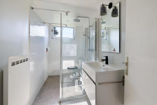 Soustons, Maison 8 Chambres -  207 m² à vendre