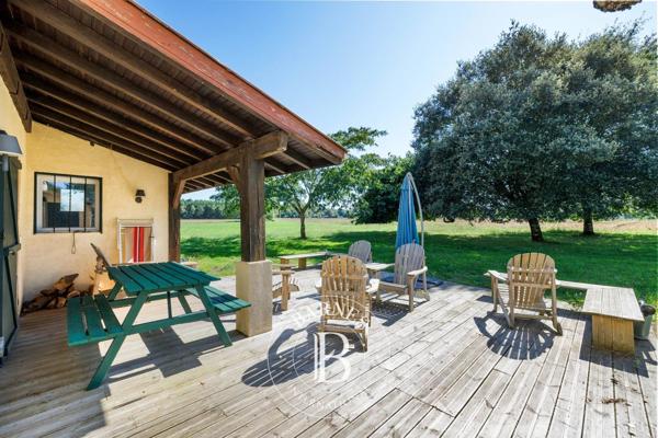 Soustons, Maison 8 Chambres -  207 m² à vendre
