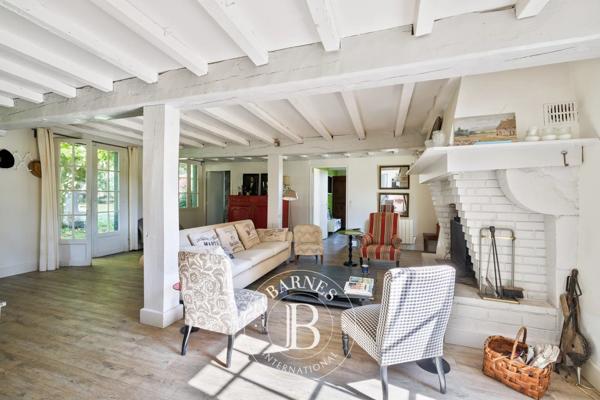 Soustons, Maison 8 Chambres -  207 m² à vendre