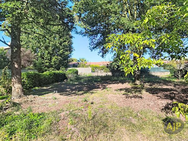 Vente terrain Montaigu : 138 000 € - AJP Immobilier Montaigu
