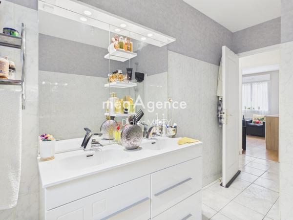 Maison à ARCIS-SUR-AUBE, 10700 - 4 pièces 99m²