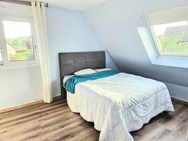 Baisse de Prix - Gaillon centre ville, au calme - Maison de 128 m2 - 4 chambres sur sous-sol total  - Terrain plat de 700 m2 - Prix : 291.000