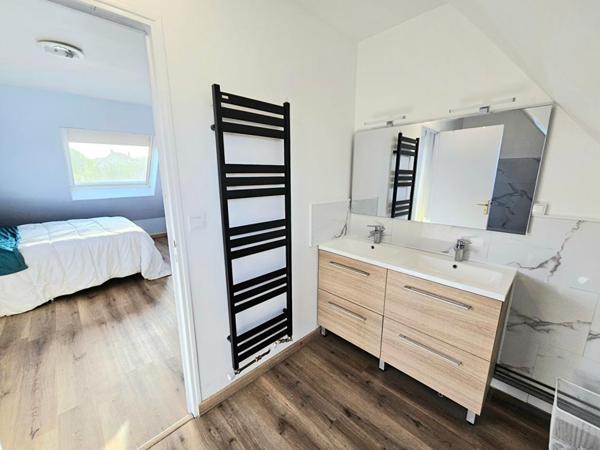 Baisse de Prix - Gaillon centre ville, au calme - Maison de 128 m2 - 4 chambres sur sous-sol total  - Terrain plat de 700 m2 - Prix : 291.000