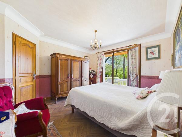 Maison à vendre  7 pièces - 177 m 2   VILLEFRANQUE  - 64