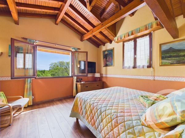 Maison à vendre  7 pièces - 177 m 2   VILLEFRANQUE  - 64