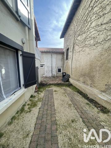 Maison à vendre 5 pièces 162 m² Beaurepaire