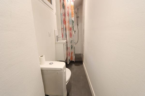 ORLEANS - CHARPENTERIE - Studio meublé - 19m² - calme